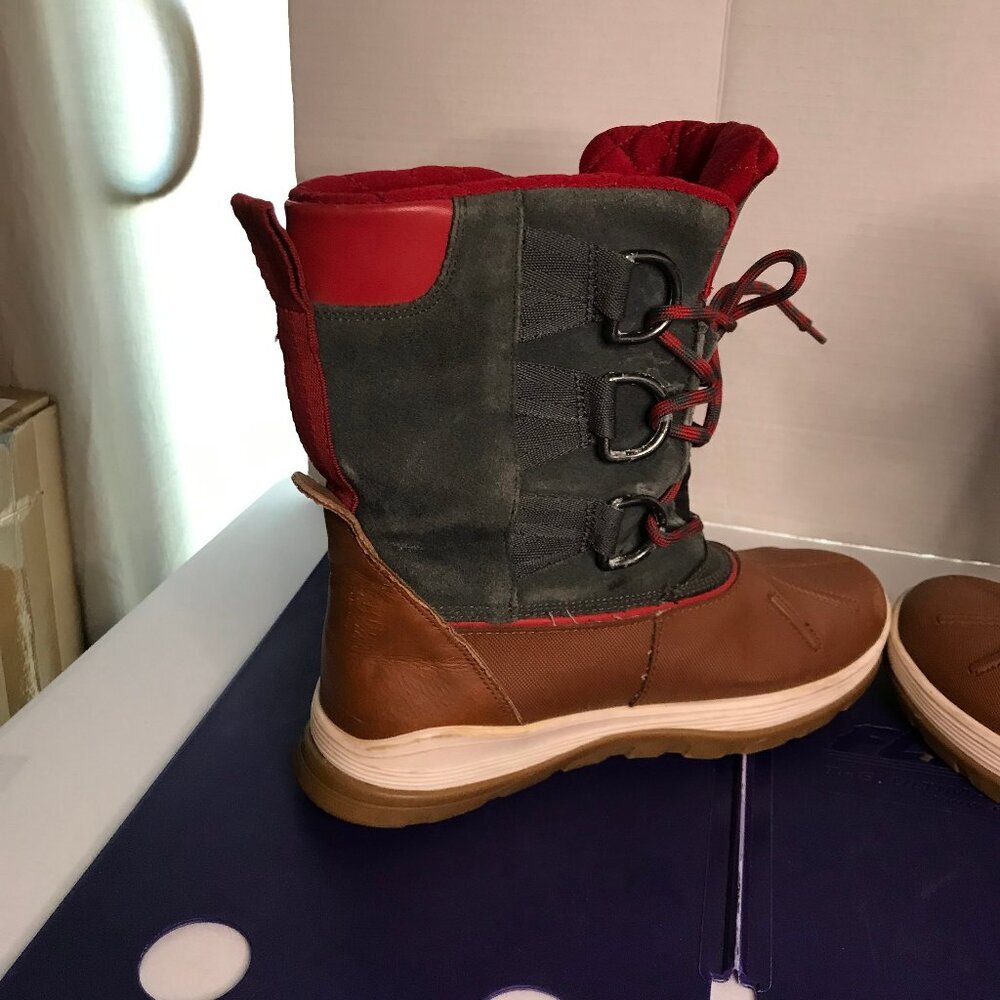 ALDO WOMENS SUEDE DUCK BOOT SIZE 9 - Picture 2 of 7